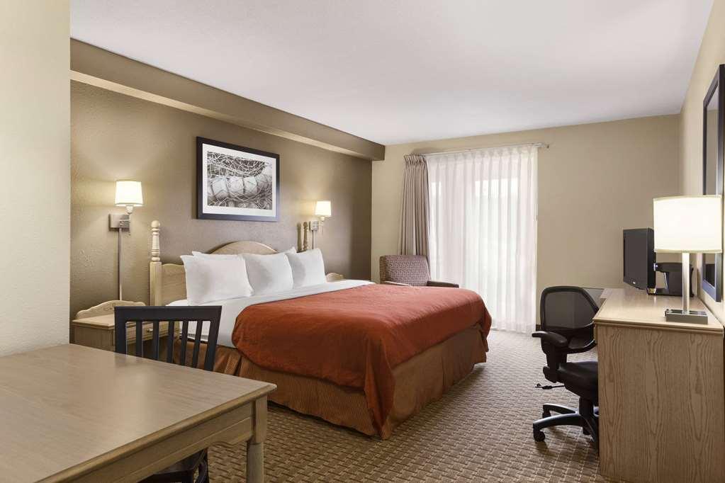 Travelodge Suites By Wyndham Saint John Quarto foto